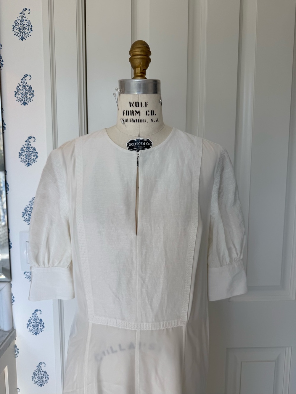 Loewe Cream Midi Dress with Puff Sleeves and asymmetric hem. - Picture 2 of 11